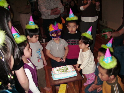 Family > 2005 > 200501 NewYear > DCIM > 107CANON