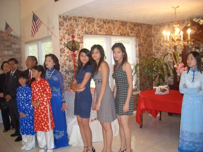 Family > 2005 > 200511 MinhLinh > images > Engagement > HiResEngagement > Engagement2