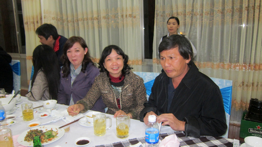Friends > 20111218 PleikuReunion